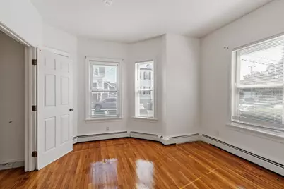 107 Hollingsworth St, Lynn, MA 01902 - Photo 15