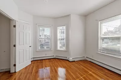 107 Hollingsworth St, Lynn, MA 01902 - Photo 15