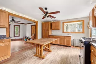 29 Eastern Ave, Beverly, MA 01915 - Photo 13