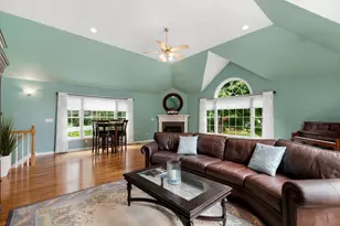 21 Partridge Ln, Wakefield, MA 01880 - Photo 15