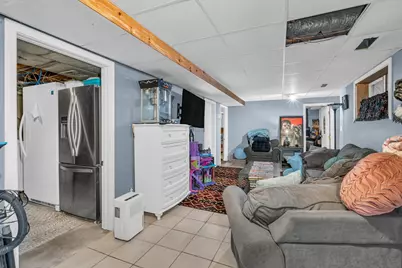 11 Crestshire Drive, Lawrence, MA 01843 - Photo 13