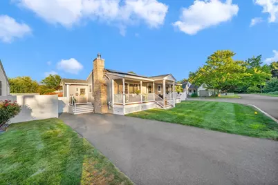 11 Crestshire Drive, Lawrence, MA 01843 - Photo 25
