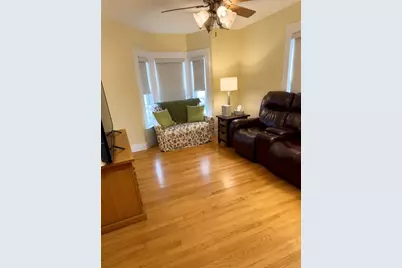 28 Everett St #0, Woburn, MA 01801 - Photo 5