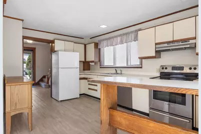 10 Revere St, Malden, MA 02148 - Photo 11