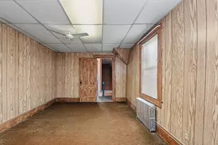 133 Crawford St, Lowell, MA 01854 - Photo 23
