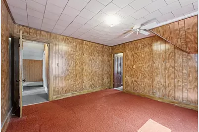 133 Crawford St, Lowell, MA 01854 - Photo 21