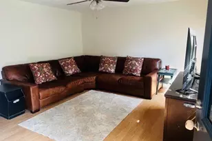 7 Pilgrim Ct, Douglas, MA 01516 - Photo 9