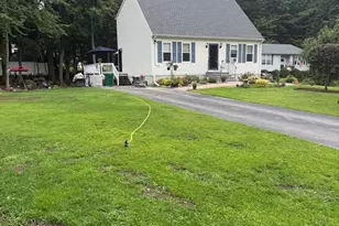 7 Pilgrim Ct, Douglas, MA 01516 - Photo 7