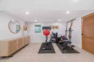 40 Sunset Hill Rd, Boston, MA 02132 - Photo 27