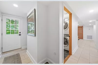 40 Sunset Hill Rd, Boston, MA 02132 - Photo 21