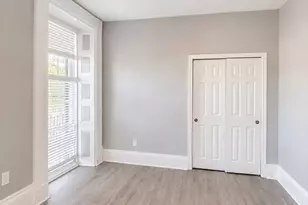 1049 Pleasant St, New Bedford, MA 02740 - Photo 25