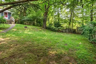 360 Wood St, Hopkinton, MA 01748 - Photo 37