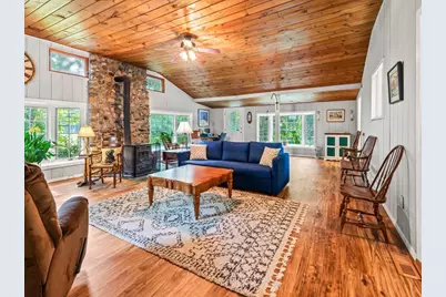 360 Wood St, Hopkinton, MA 01748 - Photo 3