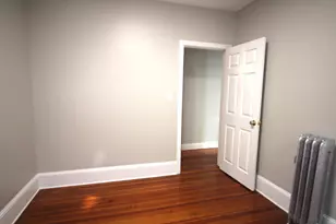 27 Spaulding St, Boston, MA 02122 - Photo 7