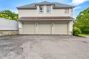 7 Schoolmaster Ln, Dedham, MA 02026 - Photo 9