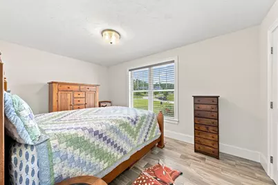 59 Waterford Cir, Dighton, MA 02715 - Photo 9