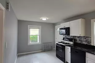 137 Alden St, Malden, MA 02148 - Photo 3