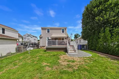 261 Ames St, Fall River, MA 02721 - Photo 29