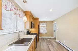 261 Ames St, Fall River, MA 02721 - Photo 9
