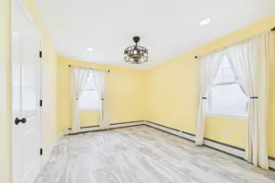 261 Ames St, Fall River, MA 02721 - Photo 17