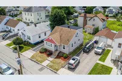 261 Ames St, Fall River, MA 02721 - Photo 5
