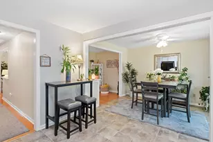 18 Mansion Woods Dr, Agawam, MA 01001 - Photo 5