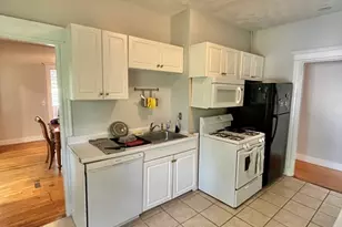 227 Winchester St, Brookline, MA 02446 - Photo 13