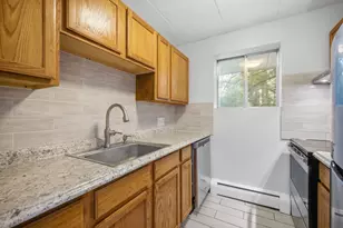 995 Massachusetts Ave, Arlington, MA 02476 - Photo 13