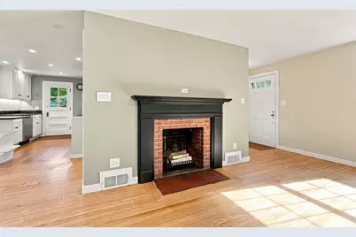 6 Smith Street, Amherst, MA 01002 - Photo 9