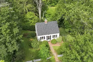 6 Smith St, Amherst, MA 01002 - Photo 1