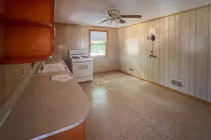 48 Home St, Peabody, MA 01960 - Photo 11