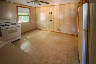48 Home St, Peabody, MA 01960 - Photo 9