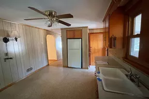 48 Home St, Peabody, MA 01960 - Photo 11
