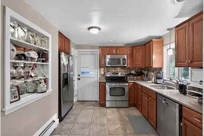 38 Dighton Ave, Taunton, MA 02780 - Photo 5