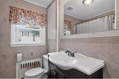 38 Dighton Ave, Taunton, MA 02780 - Photo 13