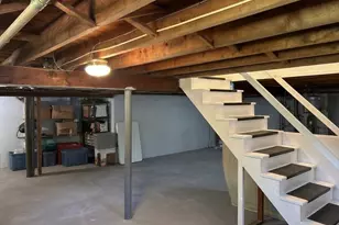38 Dighton Ave, Taunton, MA 02780 - Photo 17