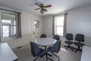 56 Court St, Westfield, MA 01085 - Photo 9