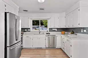 4 Nadine Rd, Framingham, MA 01701 - Photo 7
