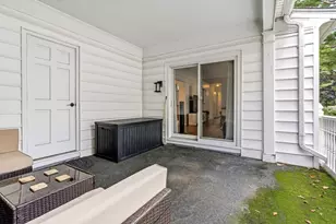 30 Halifax Ct, Springfield, MA 01108 - Photo 23