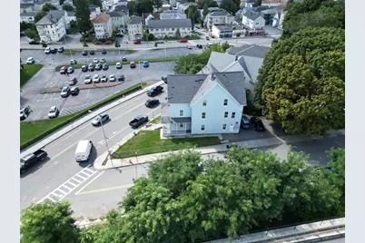 17 Winthrop St, Worcester, MA 01604 - Photo 3