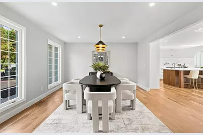7 Viking Rd, Winchester, MA 01890 - Photo 5