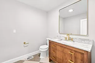 7 Viking Rd, Winchester, MA 01890 - Photo 11