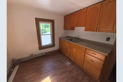 25 Kendrick St, South Hadley, MA 01075 - Photo 19