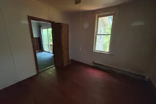 25 Kendrick St, South Hadley, MA 01075 - Photo 11