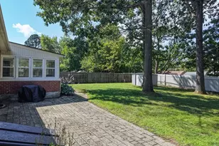 114 Fenway Dr, Springfield, MA 01119 - Photo 31
