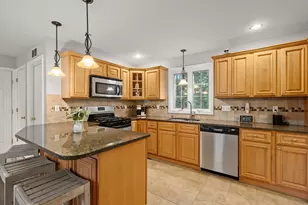 3 Joy Rd, New Bedford, MA 02740 - Photo 7