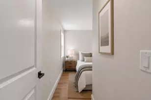 11 Hovey St, Woburn, MA 01801 - Photo 19