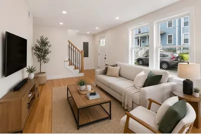 11 Hovey St, Woburn, MA 01801 - Photo 5