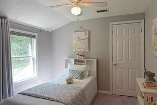 476 Pelham Rd, Dracut, MA 01826 - Photo 17