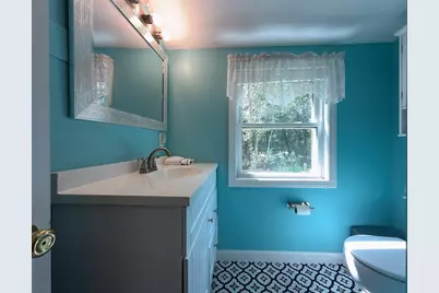 476 Pelham Rd, Dracut, MA 01826 - Photo 19